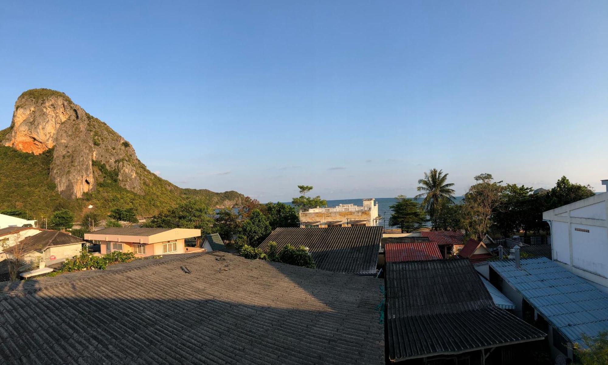ฟ้าทะลายโจรรีสอร์ท Prachuap Khiri Khan Room photo